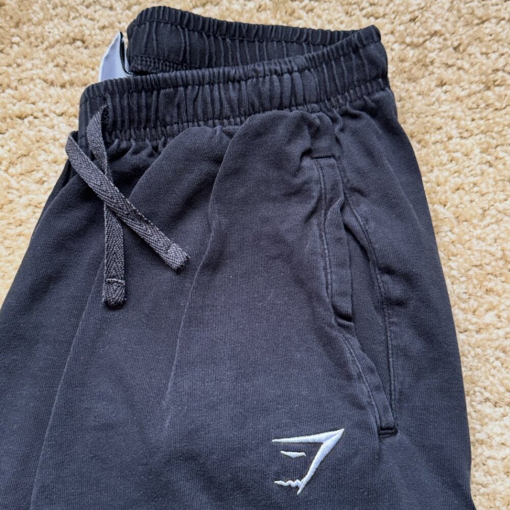 Gymshark Lifting Lightweight Joggers - Picture 3 of 10